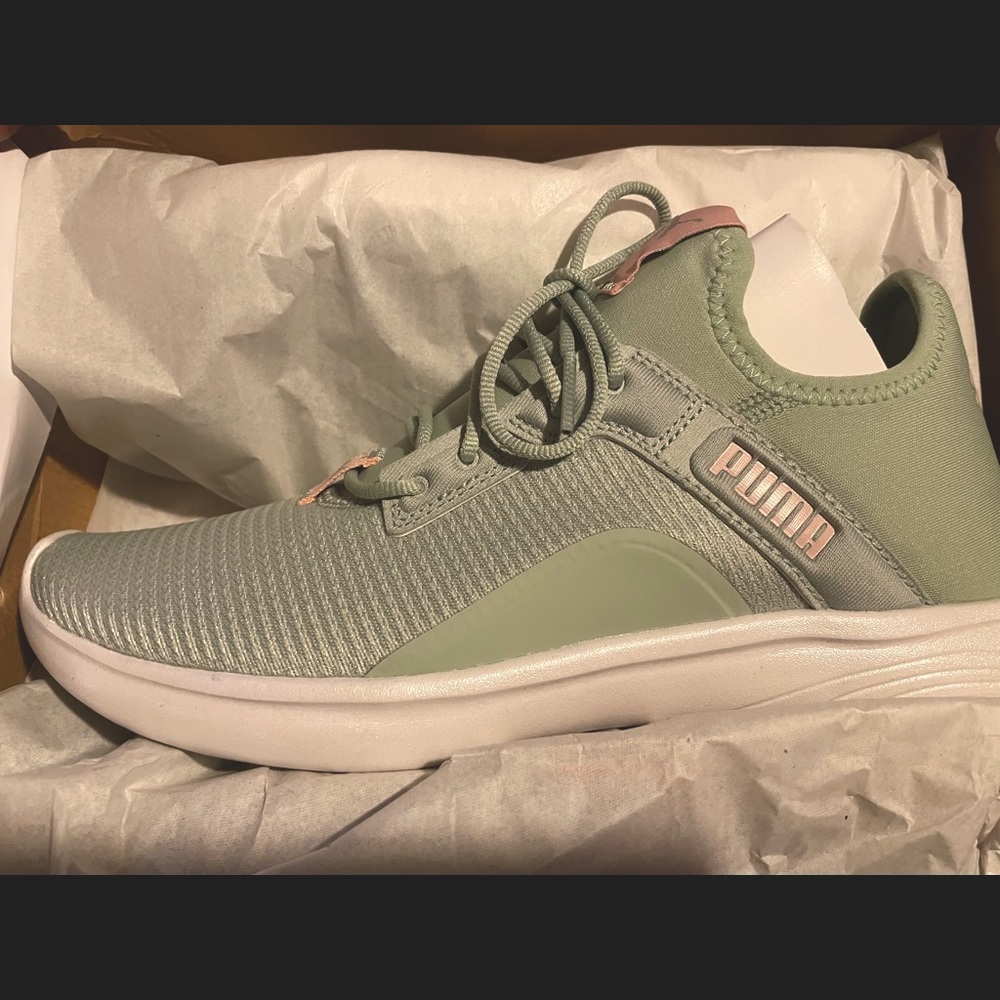 Puma SoftRide Sneakers